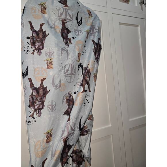 Star Wars The Mandalorian & Grogu Crib/Toddler Sheet Set by NoJo Baby & Kids - Picture 9 of 16